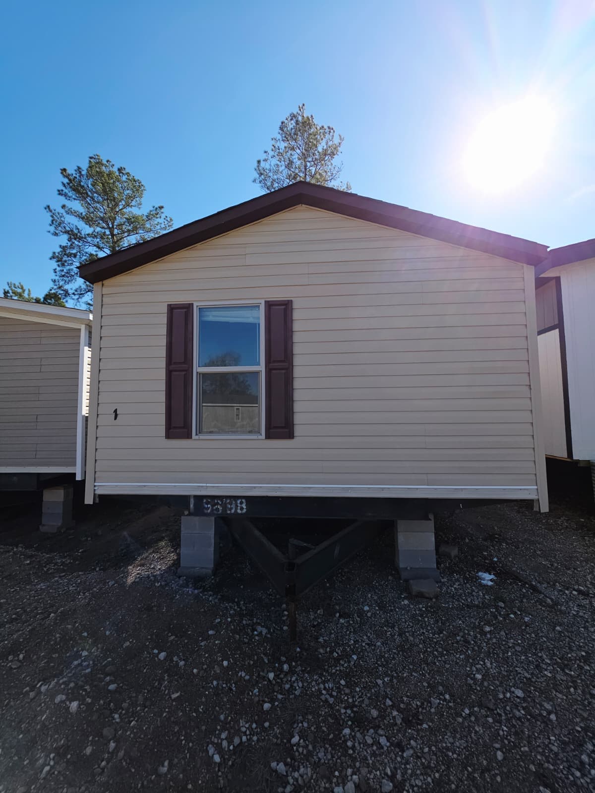 2019 Legacy 1664-32C (Pre-Owned) - Image 16