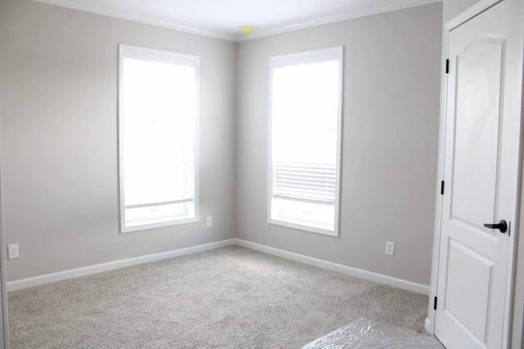GORGEOUS Deer Valley Woodside (New) - Image 11
